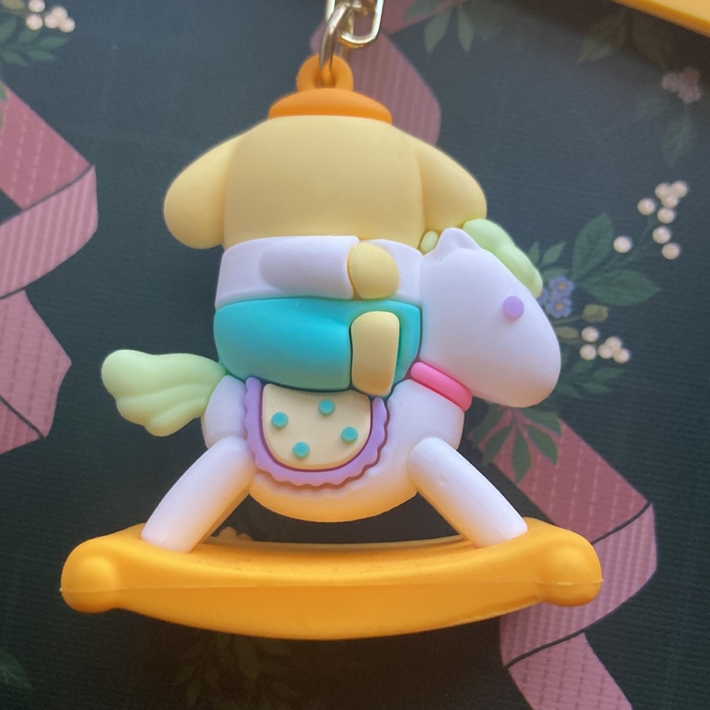 Pompompurin on Rocking Horse Keychain - Picture 2 of 4